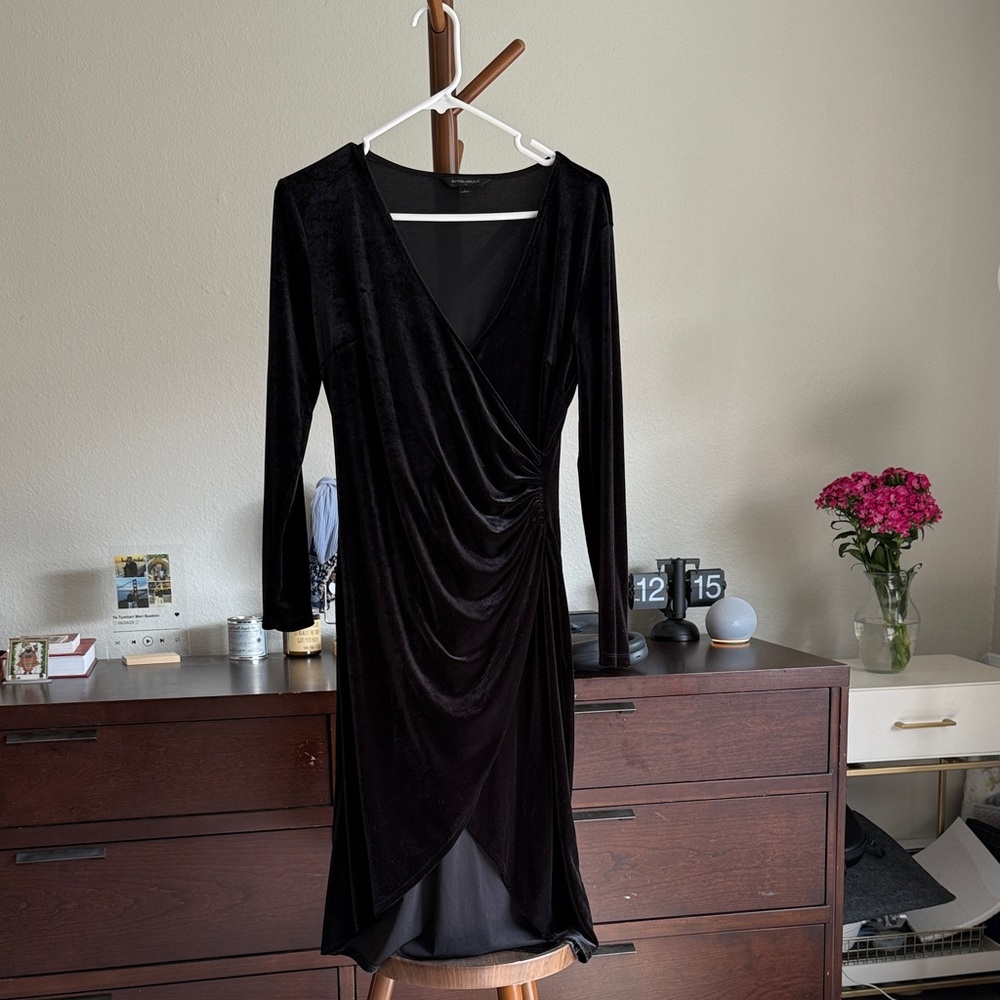 Banana Republic Black Long Sleeve Dress